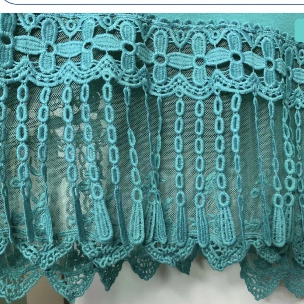 Southern Grace Womens Fringed Blouse Size Large - Picture 4 of 5